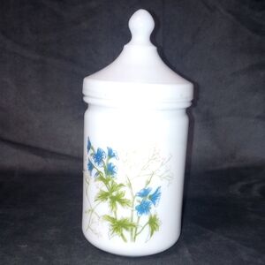 Vintage White Floral Bath Storage Jar